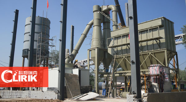 工業(yè)磨粉機有哪些？雷蒙磨粉機.超細磨粉機.超細立式磨粉機都怎樣調(diào)節(jié)磨粉機的細度和產(chǎn)量？